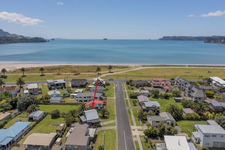 Photo of property in 5 Surf Street, Whitianga, 3510