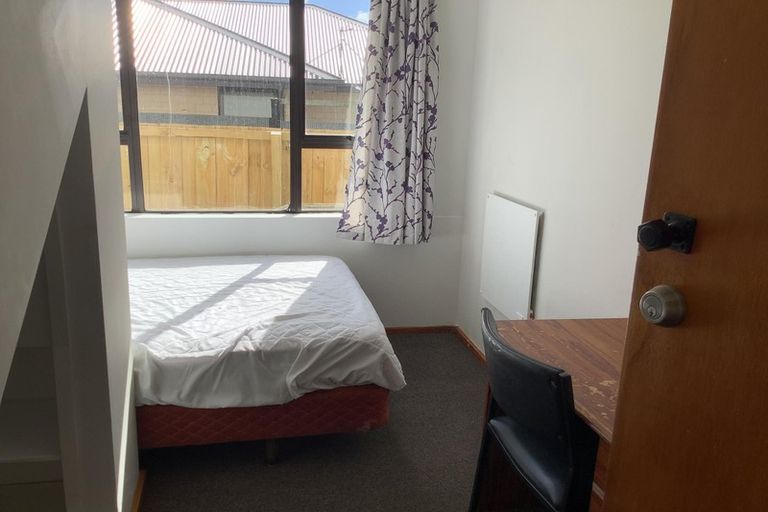 Photo of property in 50 Hooker Avenue, Bryndwr, Christchurch, 8053