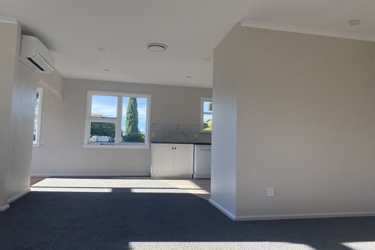 Photo of property in 4 Vardon Crescent, Shirley, Christchurch, 8061