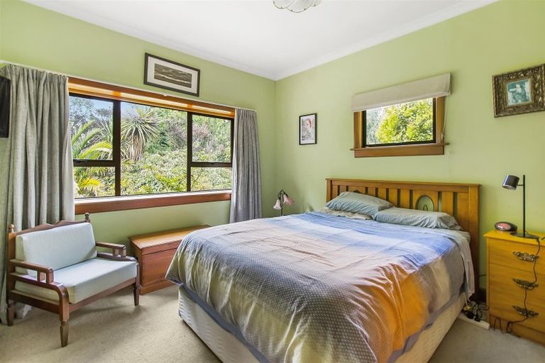 Photo of property in 72 Parsonage Road, Waimate, 7978