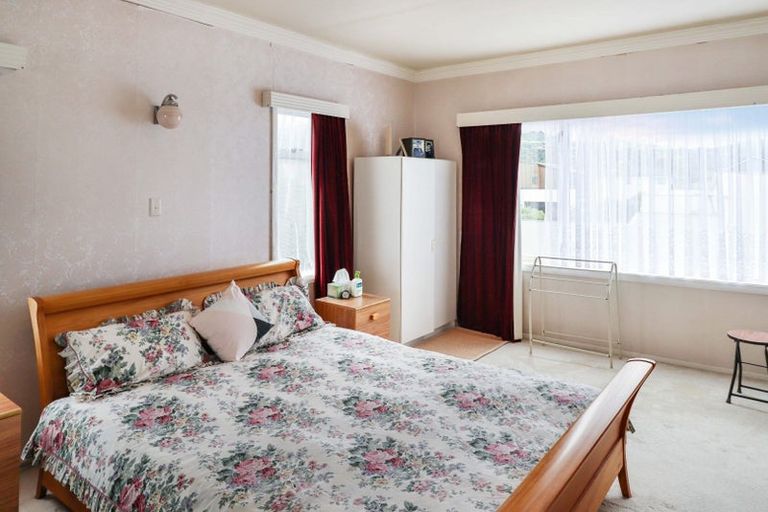 Photo of property in 141 Knights Road, Hutt Central, Lower Hutt, 5010