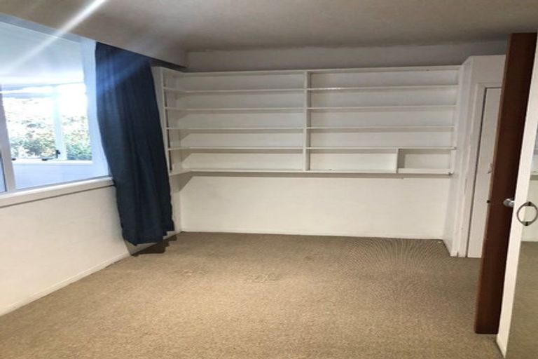 Photo of property in 66b Clovelly Road, Bucklands Beach, Auckland, 2012