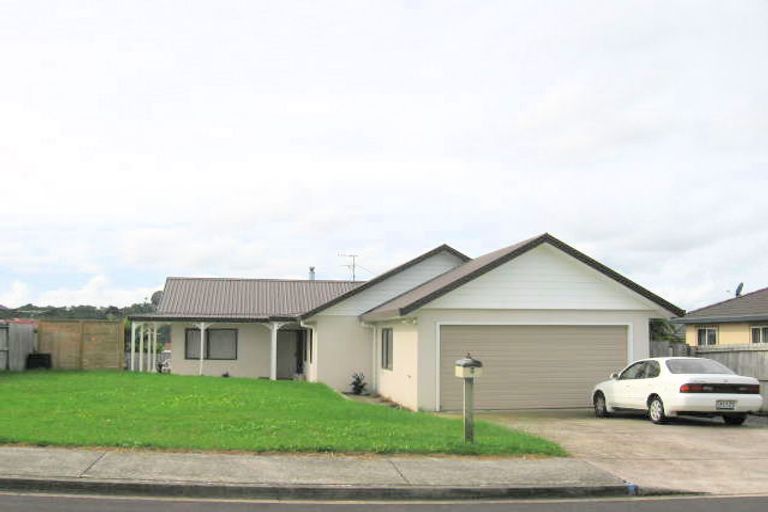 Photo of property in 6 Lasque Place, Glen Eden, Auckland, 0602