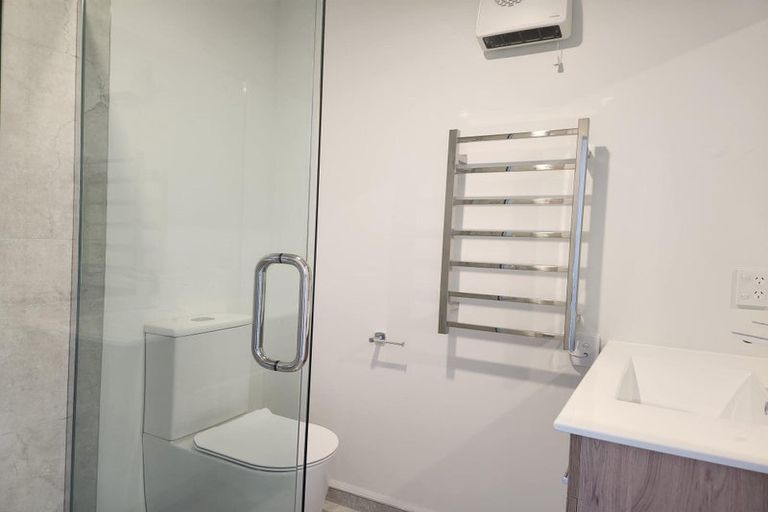 Photo of property in 10/24 Devonport Lane, St Albans, Christchurch, 8014