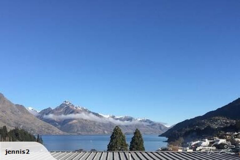 Photo of property in 75f Ballarat Street, Queenstown, 9300