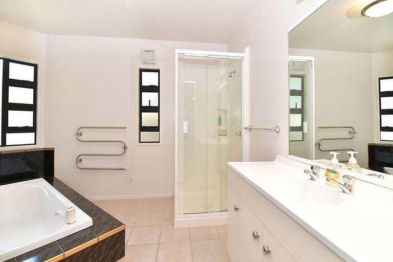 Photo of property in 7a South Avenue, Manly, Whangaparaoa, 0930