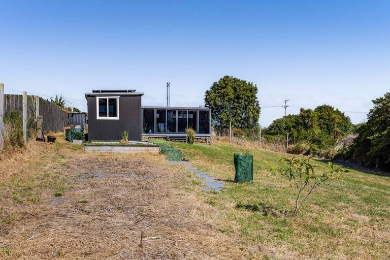 Photo of property in 19 Pembroke Street, Patea, 4520