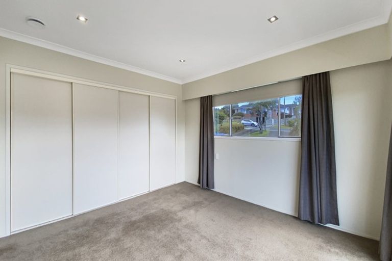 Photo of property in 211 Royal Road, Massey, Auckland, 0614