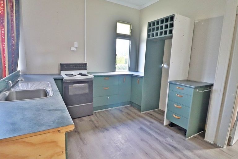 Photo of property in 37 Norfolk Street, Riversdale, 9776