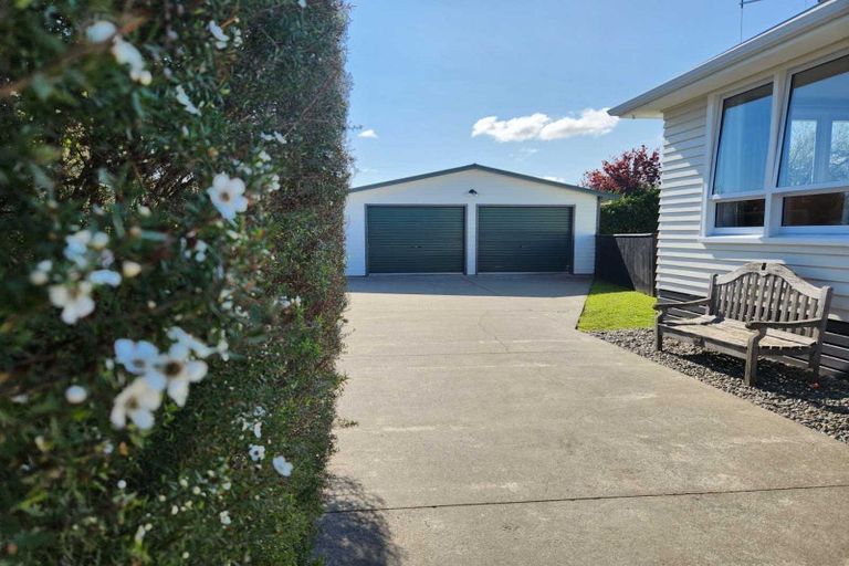 Photo of property in 8 Clifton Street, Bulls, 4818