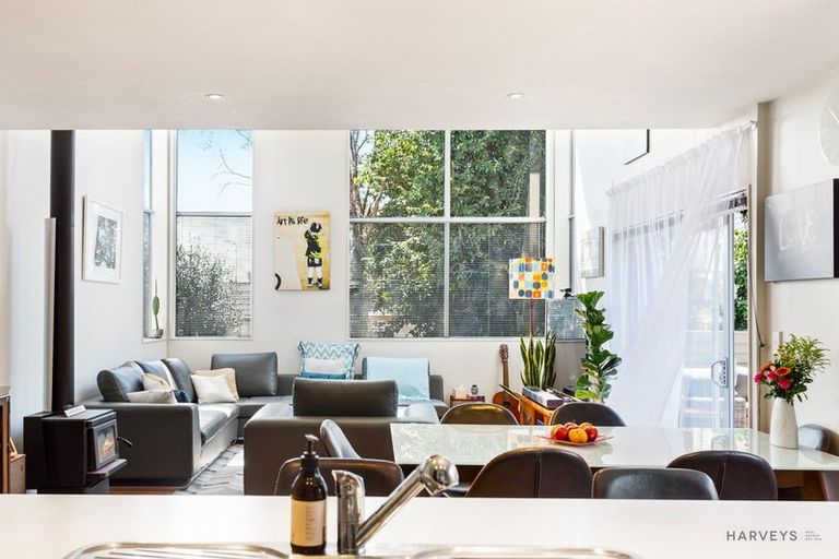 Photo of property in 63a Simpson Road, Ranui, Auckland, 0612