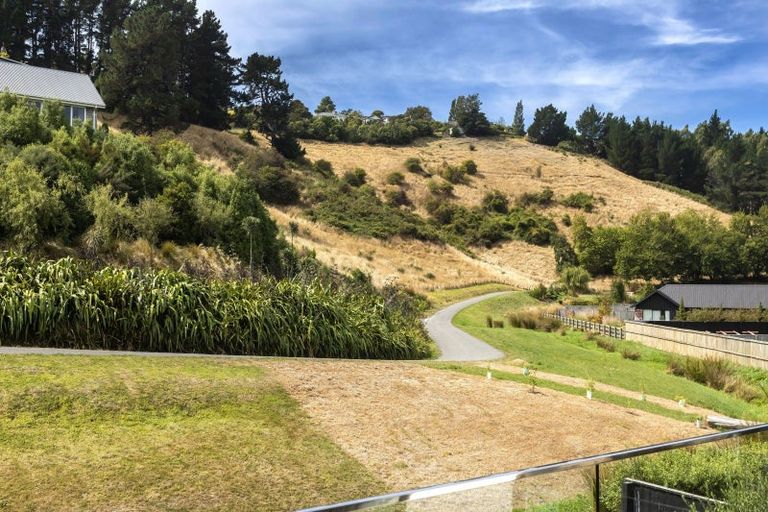 Photo of property in 27 Long Acre Drive, Cracroft, Christchurch, 8022