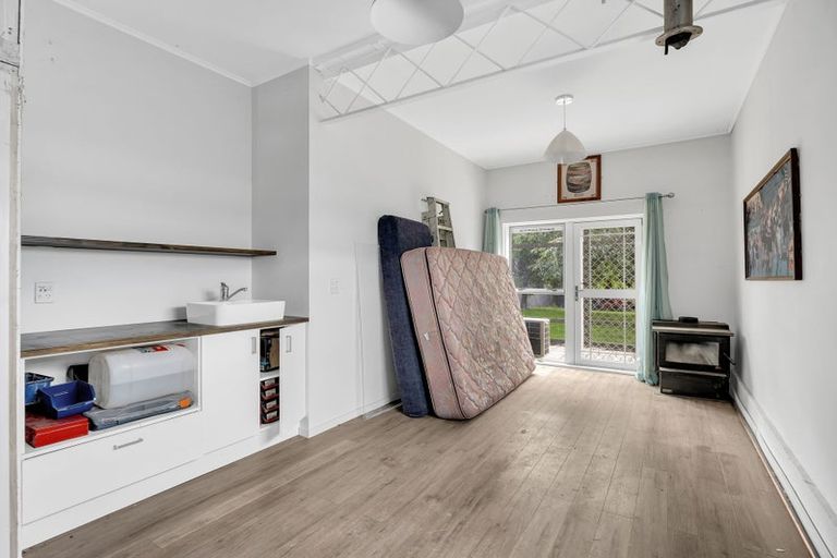 Photo of property in 7 Kowai Place, Amberley, 7410