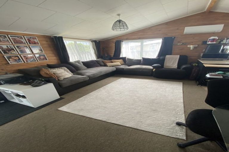 Photo of property in 89 Montgomery Crescent, Bader, Hamilton, 3206