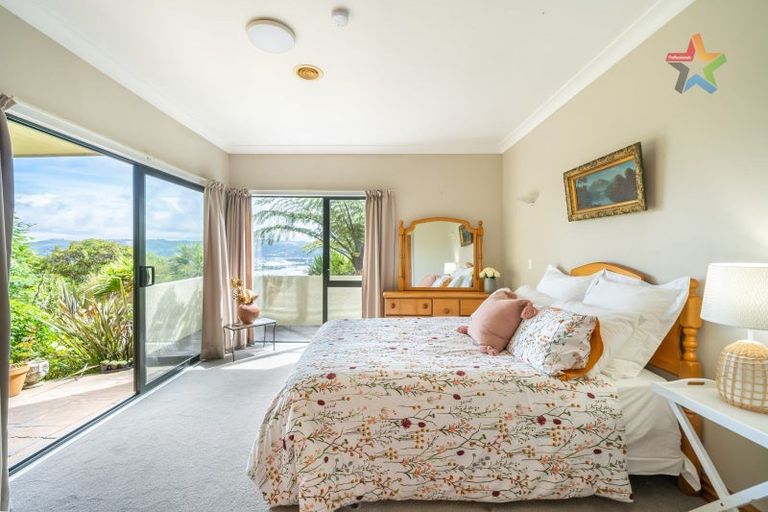 Photo of property in 69 Howard Road, Point Howard, Lower Hutt, 5013