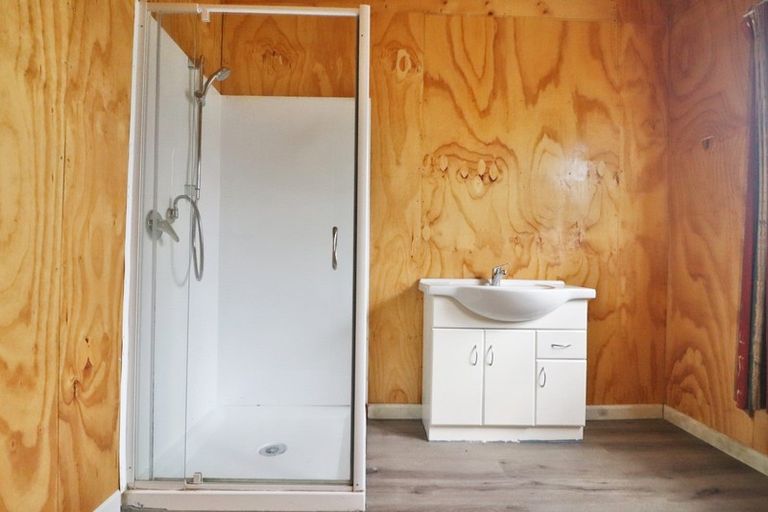 Photo of property in 37 Norfolk Street, Riversdale, 9776