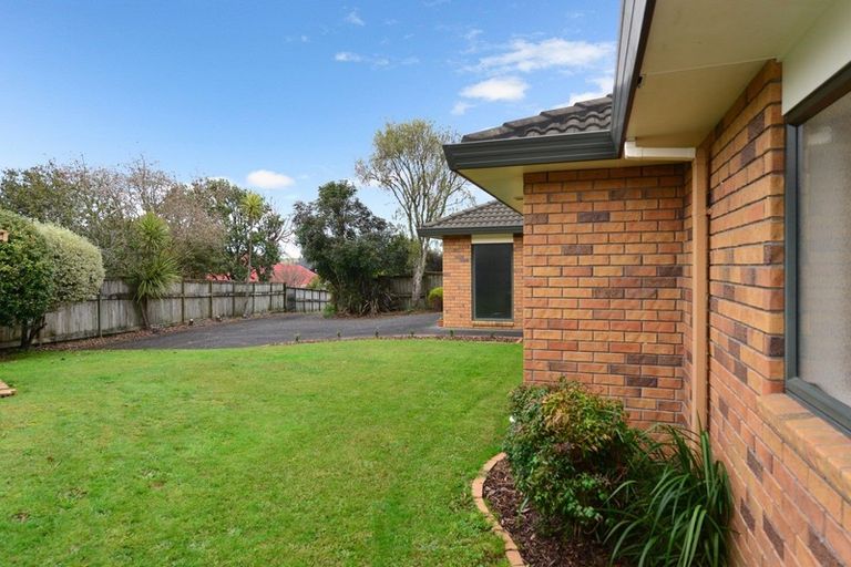 Photo of property in 10 Friesian Place, Grandview Heights, Hamilton, 3200