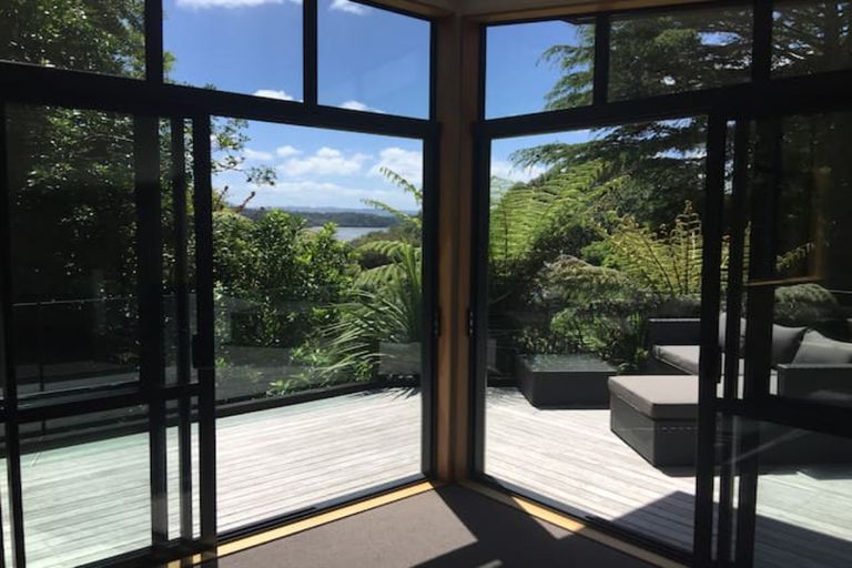 Photo of property in 11 Ferndale Drive, Snells Beach, 0920