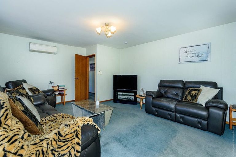 Photo of property in 1/138 Wainoni Road, Avondale, Christchurch, 8061