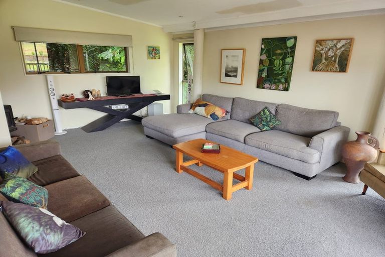 Photo of property in 21 Church Street, Kawakawa, 0210