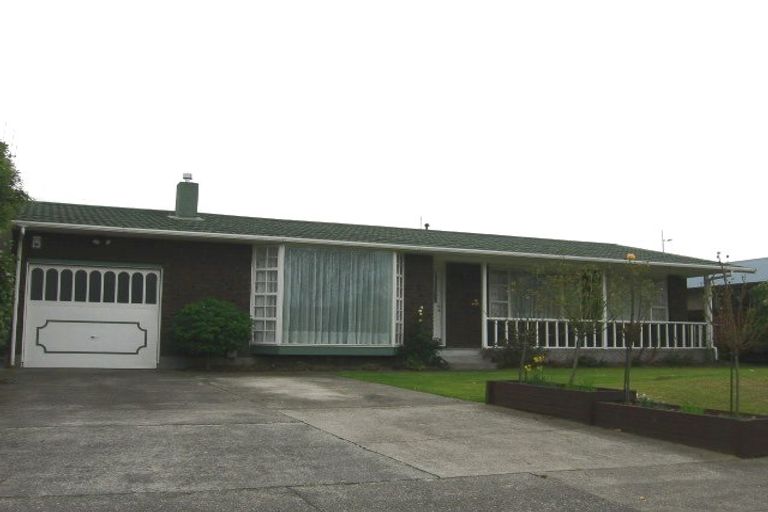 Photo of property in 123 Benmore Avenue, Cloverlea, Palmerston North, 4412