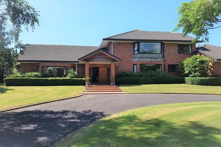 Photo of property in 131 Pararekau Road, Karaka, Papakura, 2580