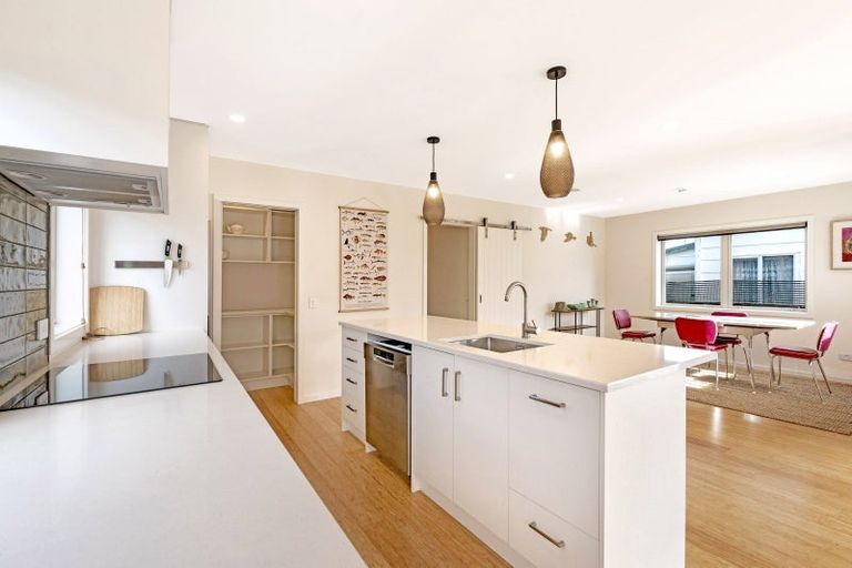 Photo of property in 58 Awapuni Road, Awapuni, Gisborne, 4010