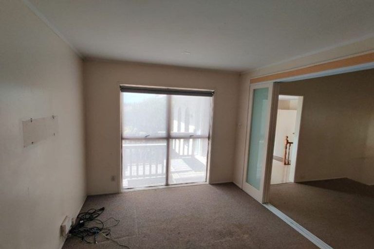 Photo of property in 31 Leaver Place, Weymouth, Auckland, 2103