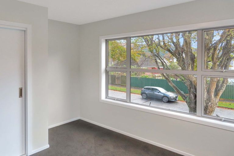 Photo of property in 1a Whiteman Grove, Taita, Lower Hutt, 5011