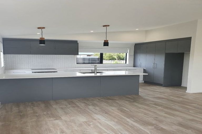 Photo of property in 215 Victoria Street West, Pukekohe, 2120