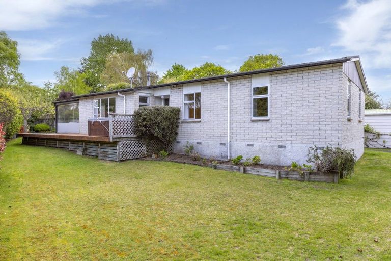 Photo of property in 23 Kereru Street, Two Mile Bay, Taupo, 3330