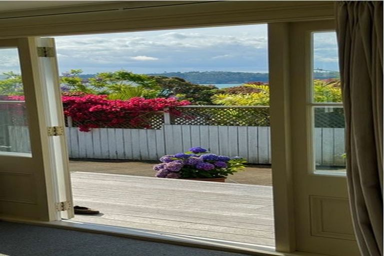 Photo of property in 3/61 Sarsfield Street, Herne Bay, Auckland, 1011