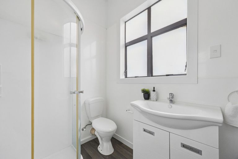 Photo of property in 57 Royal Crescent, Saint Kilda, Dunedin, 9012