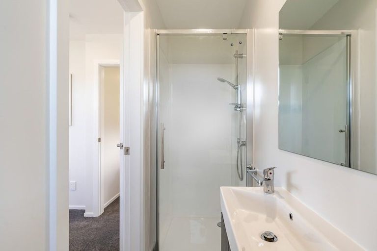 Photo of property in 451 Cambridge Terrace, Naenae, Lower Hutt, 5011