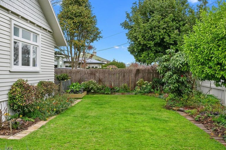 Photo of property in 33 Weld Street, Cambridge, 3434