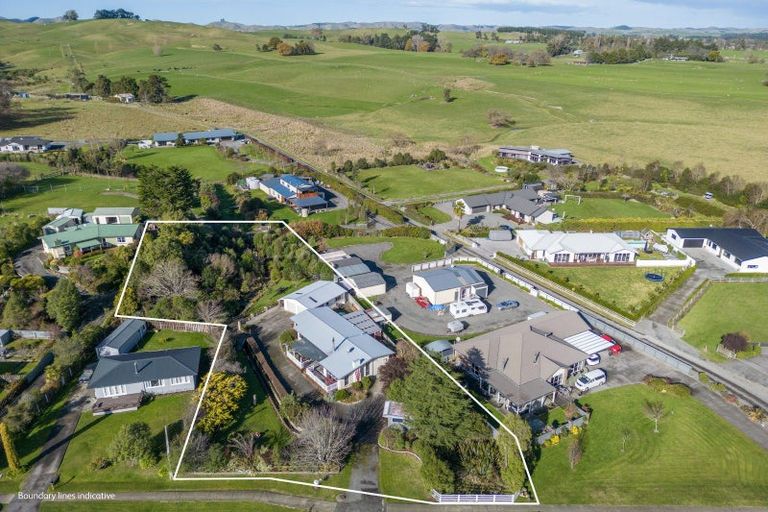 Photo of property in 118 Mount Herbert Road, Waipukurau, 4200
