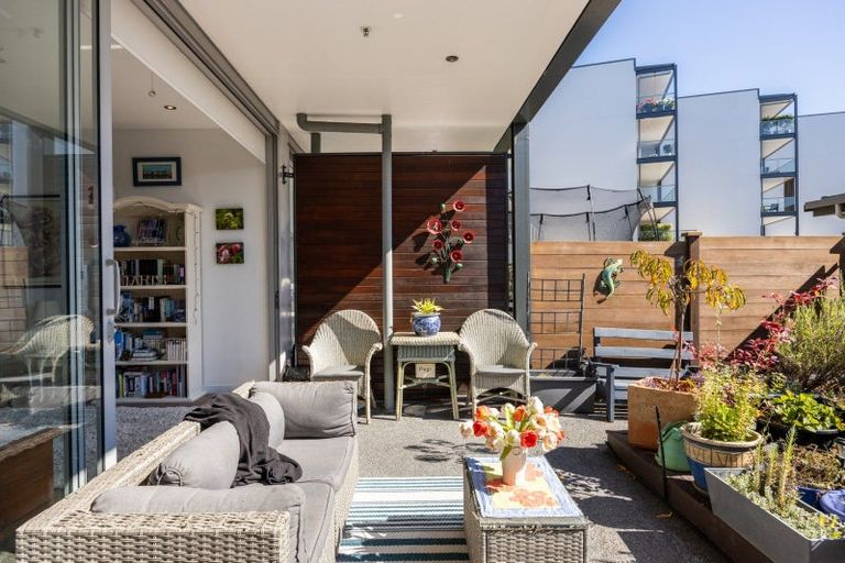 Photo of property in 103c/14 West Quay, Ahuriri, Napier, 4110