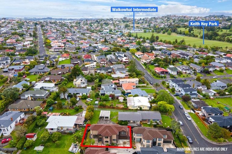 Photo of property in 74b Stamford Park Road, Mount Roskill, Auckland, 1041
