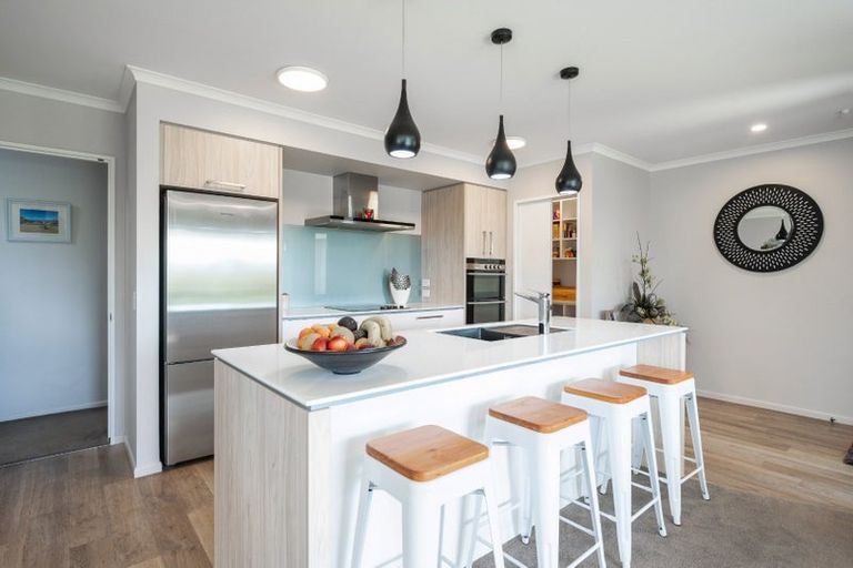 Photo of property in 11 Les Wakefield Road, Mapua, 7005