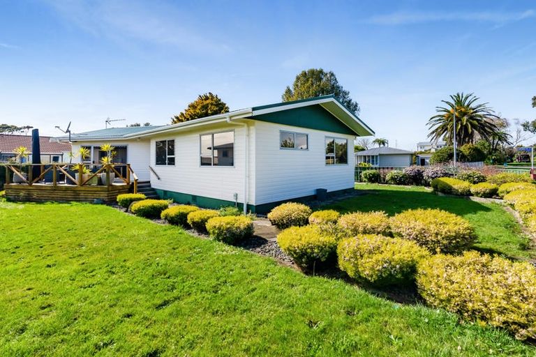 Photo of property in 1 Antonia Place, Bell Block, New Plymouth, 4312