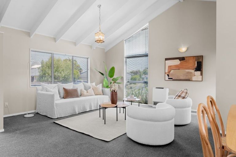 Photo of property in 11 Rogers Place, Fairview Downs, Hamilton, 3214