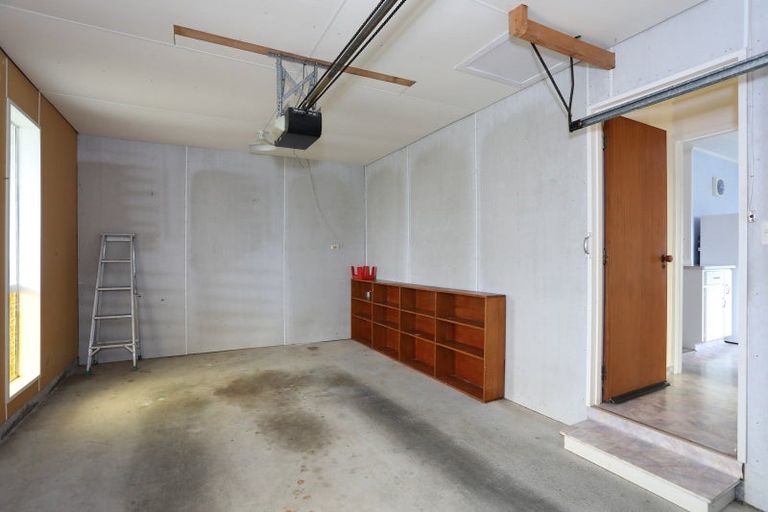 Photo of property in 4 Walker Crescent, Bulls, 4818