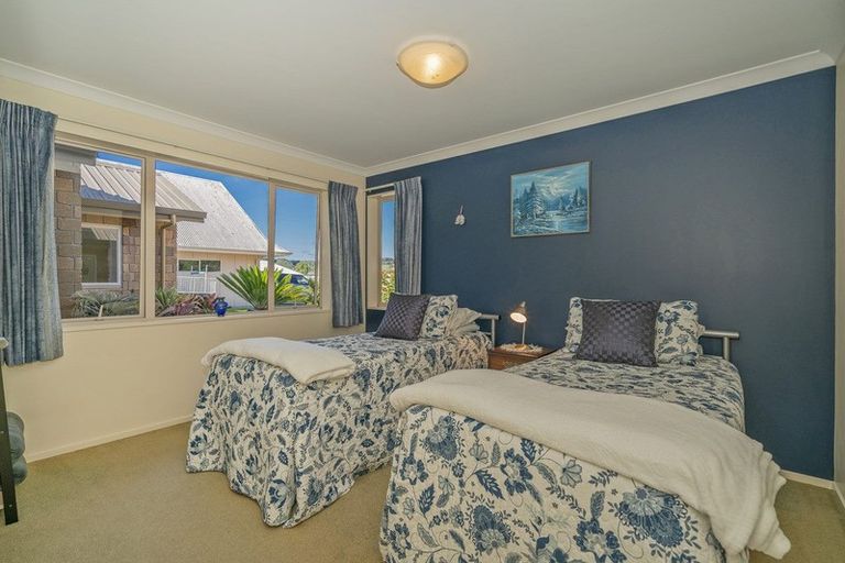 Photo of property in 38 Motukorure Parade, Cooks Beach, Whitianga, 3591