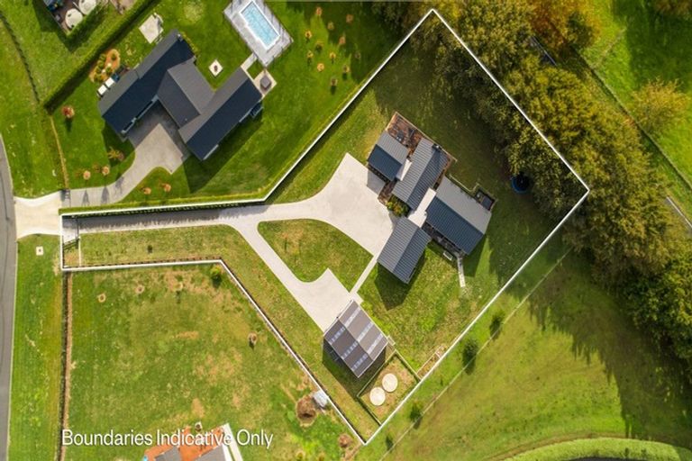 Photo of property in 9 South Oaks Close, Pukemoremore, Cambridge, 3493