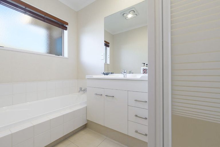 Photo of property in 56 Freyberg Street, Otumoetai, Tauranga, 3110