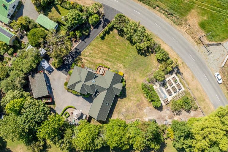 Photo of property in 55 Chinnerys Road, Woodend, 7610