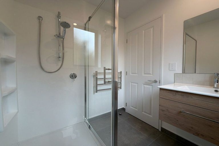 Photo of property in 2/168 Condell Avenue, Papanui, Christchurch, 8053