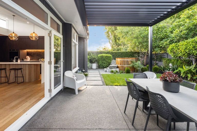 Photo of property in 14 Fairfield Road, Fairfield, Hamilton, 3214