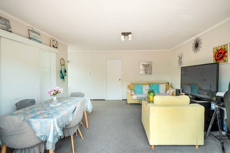 Photo of property in 1/12 Fitzwilliam Drive, Torbay, Auckland, 0630