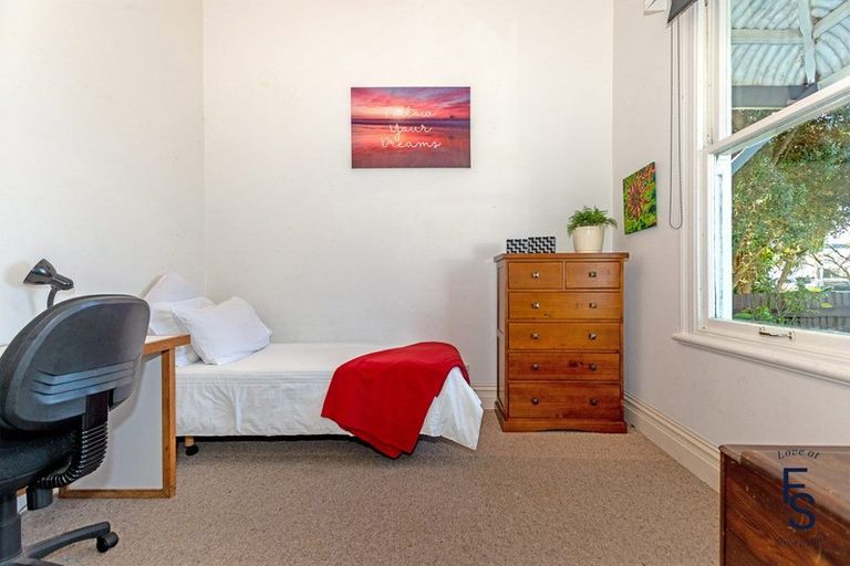 Photo of property in 21 Wellington Street, Te Hapara, Gisborne, 4010